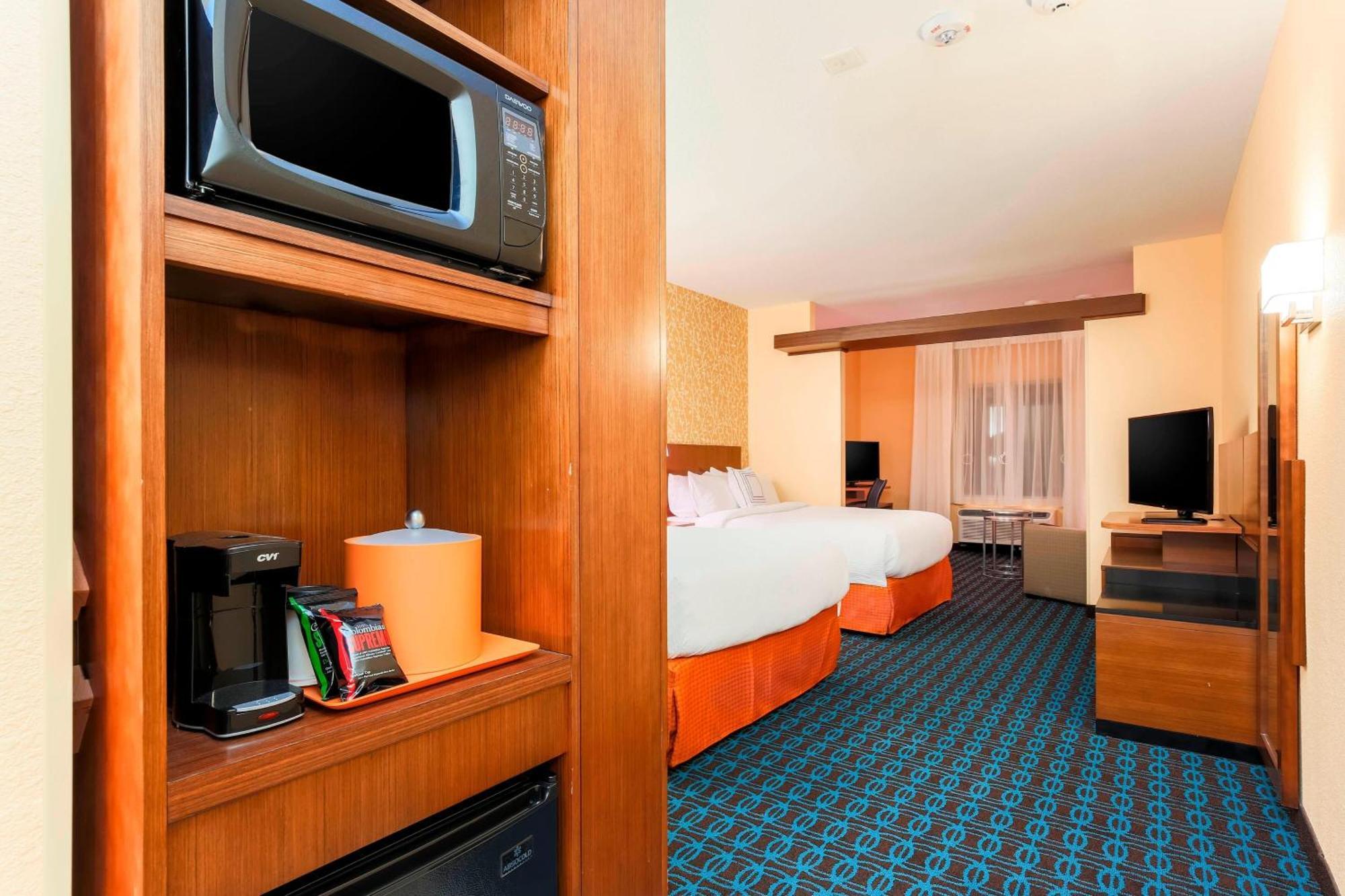 Fairfield Inn & Suites By Marriott Pleasanton Buitenkant foto